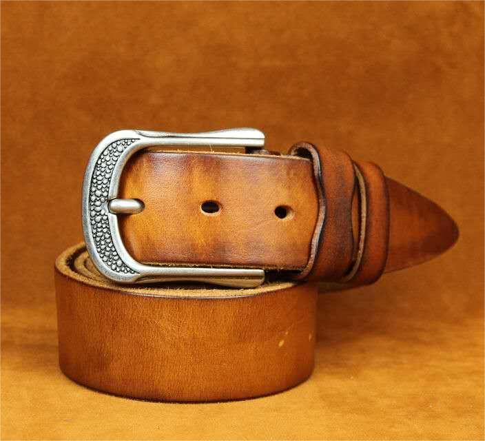 Vintage Full Grain Leather Belt with Textured Buckle – Classic Western Style for Men