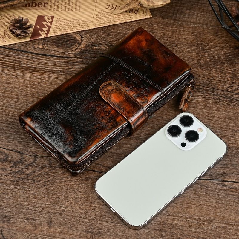 Vintage Flame-Black Leather Wallet – Style Meets Functionality