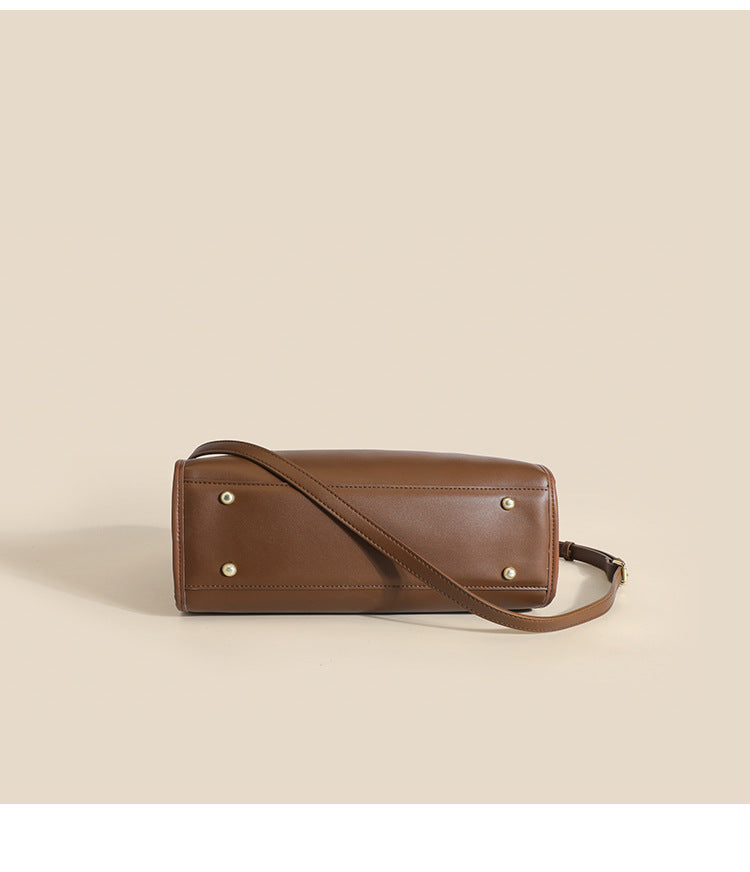 Langford Belle – Classic Leather Tote for Women